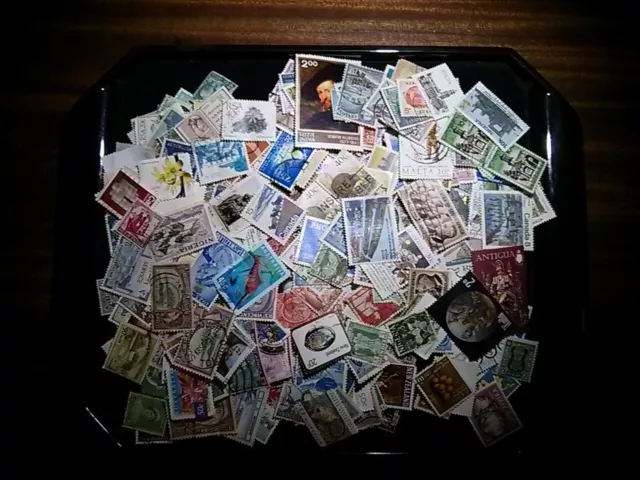 200 Grams World Kiloware Used Off And On Paper Stamps Good Selection No Gb