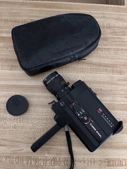 CANON 514 XL Super8 Film Camera Zoom 9-45mm F/1.4 Lens