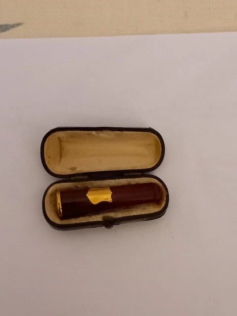 ANCIEN FUME CIGARE Or Jaune 18 Carats Et Ambre Poinçon Tête D'aigle ANCIEN FUME CIGARE Or Jaune 18 Carats Et Ambre Poinçon Tête D'aigle