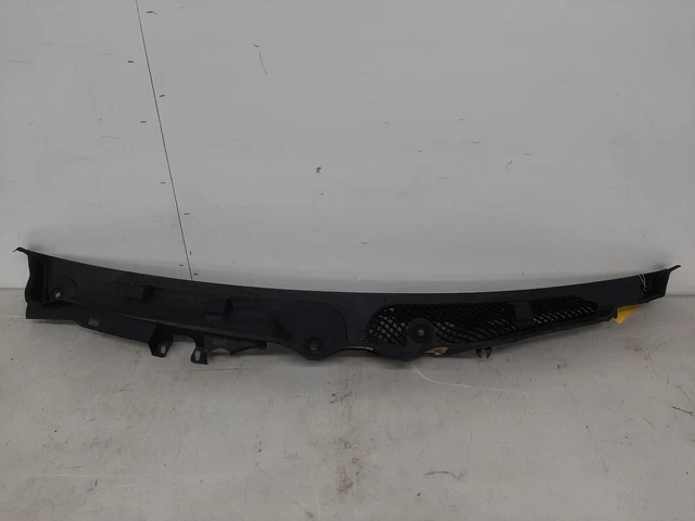 2012 MERCEDES CLASSE C 204 Pannello Scuttle 2048303313