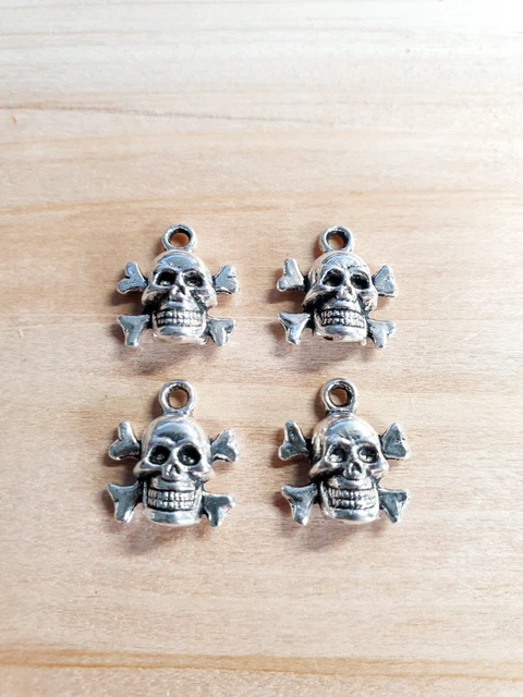 4 Piraten Schmuckanhänger Totenkopf Schädel Halloween Basteln Deko Charms Silber