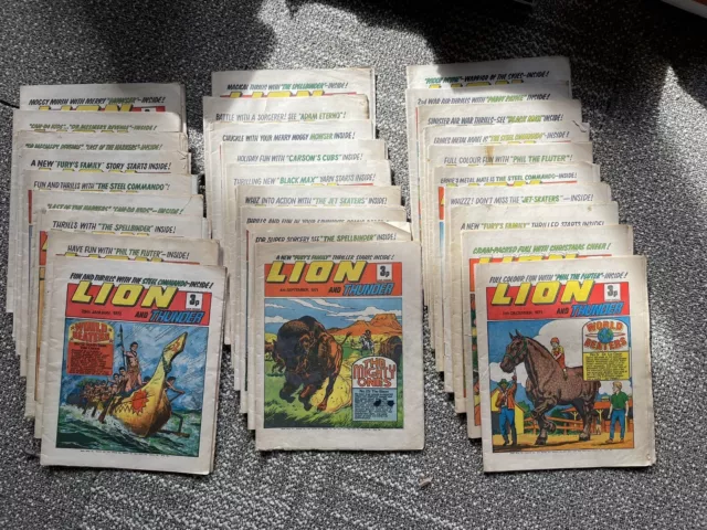 Job Lot 28 1971 - Vintage LION AND THUNDER COMICS