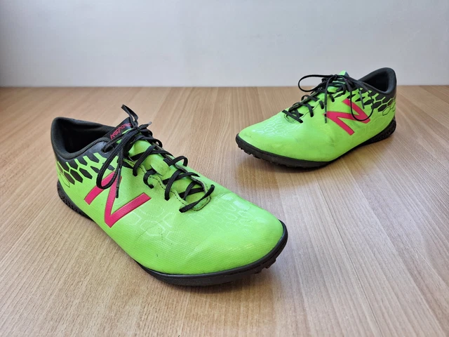 New balance indoor football hot sale shoes