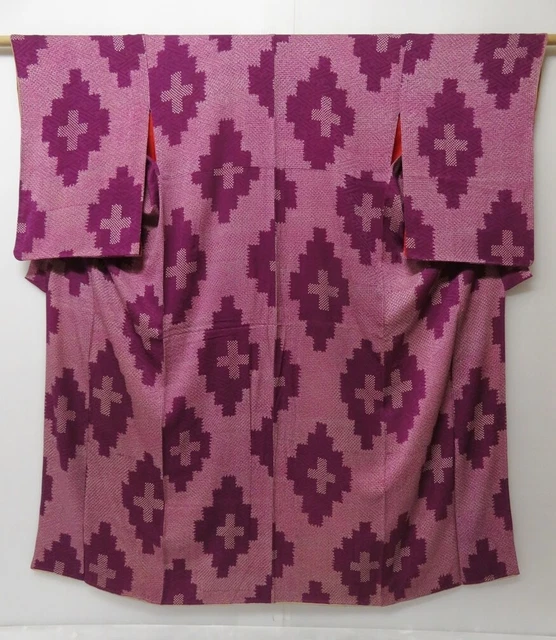 0614T05z650 Vintage Japanese Kimono Silk KOMON Grape