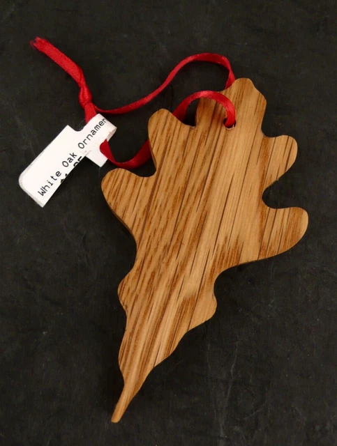NWT HAND MADE CARVED SOLID WOOD WHITE OAK LEAF CHRISTMAS ORNAMENT 2.5" x 2"