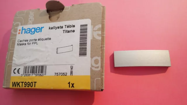 HAGER TEBIS Kallysta WKT990T - Enjoliveur Cache Porte étiquette KNX TITANE