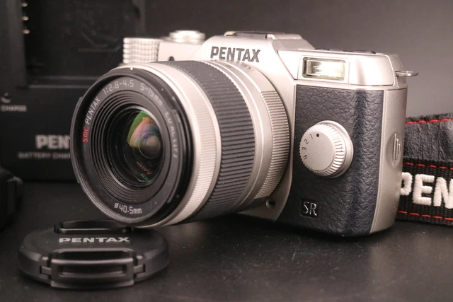 [Near MINT] Pentax Q10 Silver 12.4MP w/ 02 Standard lens From Japan