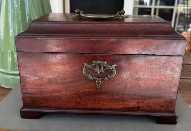 Antique Beautiful Georgian Mahogany Three Section Tea Caddy Casket ~Working Key