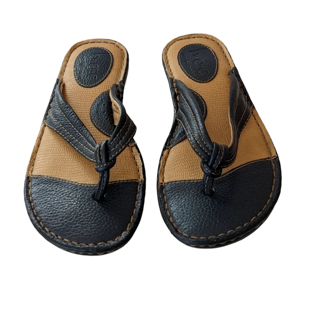 B.O.C. BOC Born Concepts Womens 8 Black and Tan Leather Flip Flop Sandals