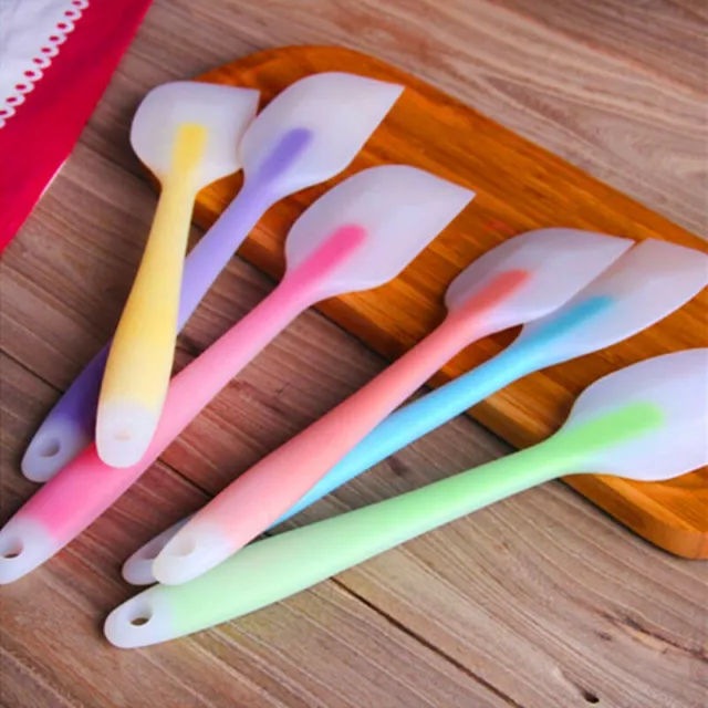 Silicone Heat Resistant Non-stick Rubber Spatula Spoon Kitchen Cooking Tool