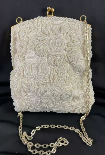 Vintage WALBORG Floral White Beaded Purse Evening Bag Kisslock Hong Kong