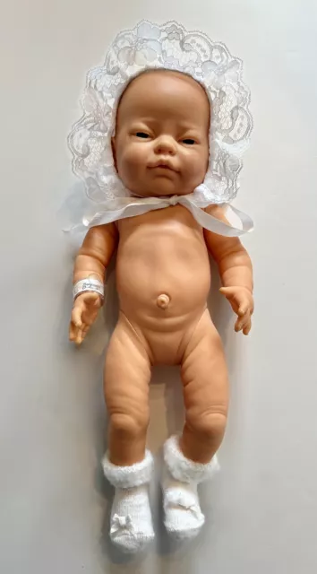 Berjusa La Newborn Baby Girl Doll Anatomically Correct 17" Realistic