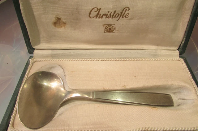 Vends cuillère pour enfant / bébé Christofle sur Gens de Confiance