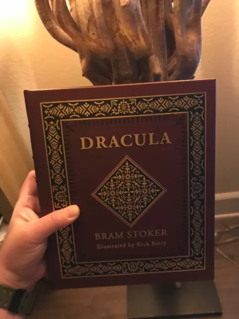 Easton Press Deluxe Limited Ed. Bram Stoker's DRACULA Signed by Rick Berry