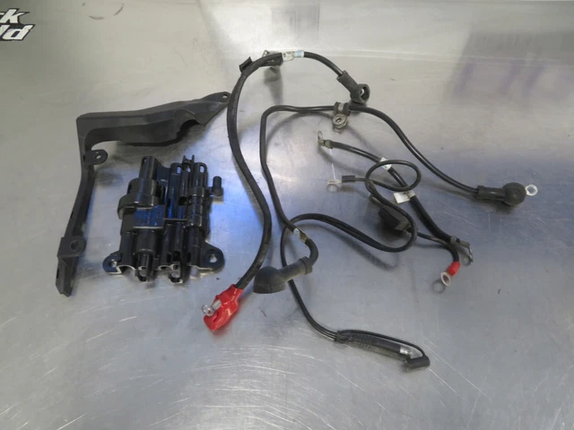Eb1215 2015 Triumph Tiger Explorer 1200 Xc Assorted Battery Cable Lines Cover