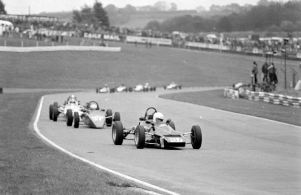 Photo Vintage 1980s – Rick Morris Royale RP29 – Conversation Nelson – Formule Ford
