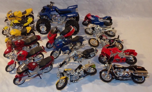 Lot de 78 moto miniature - Collection