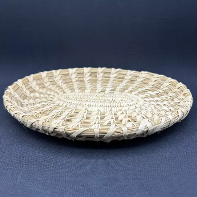 Native American Hand-Woven Grass Or Pine Needles Oval Shaped Plate Tray Basket