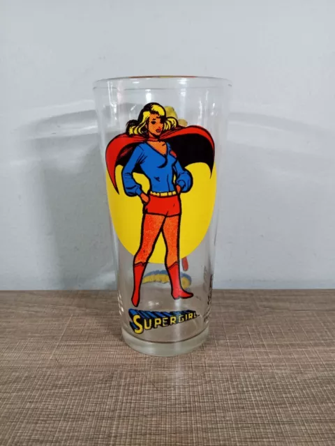 Vintage 1976 DC Comics PEPSI Super Series Supergirl 6" Drinking Glass Tumbler