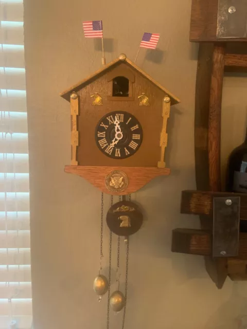 Cuckoo Eagle Clock Collectiable Working