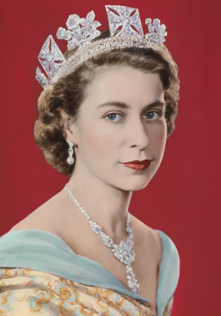 Queen Elizabeth II Crown 8x10 Picture Celebrity Print