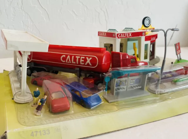 Vintage CALTEX Gas Service Station Car Wash Fuel Truck 47133