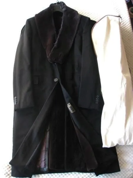 Hermes 100% Vicuna Mink Fur Black Coat Size 52