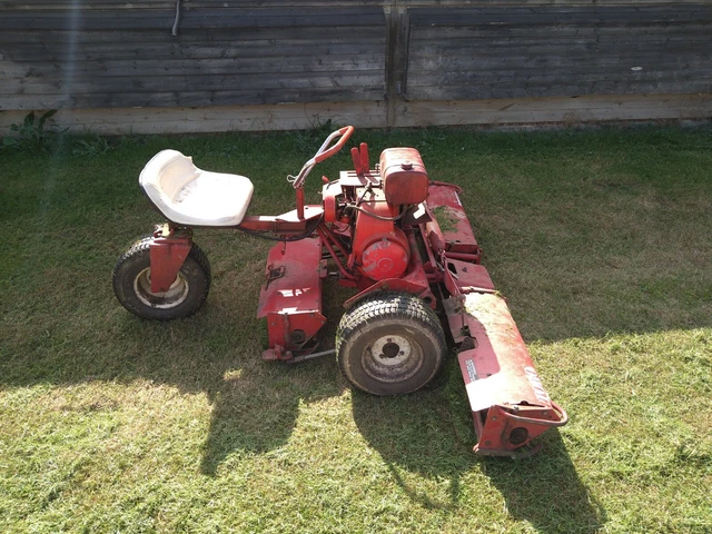 Vintage toro lawn 2025 mower