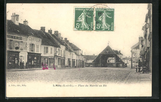 CPA Milly, Place du Marché au Blé