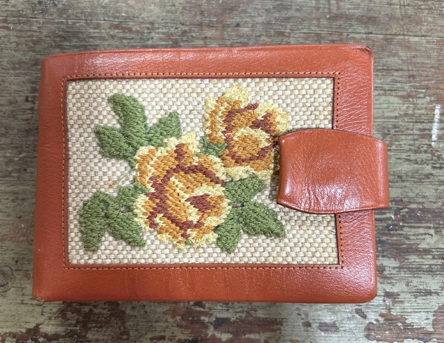 SUPER CUTE VTG “Princess Gardner”Women's Leather Wallet Billfold~EMBROIDERED VGC
