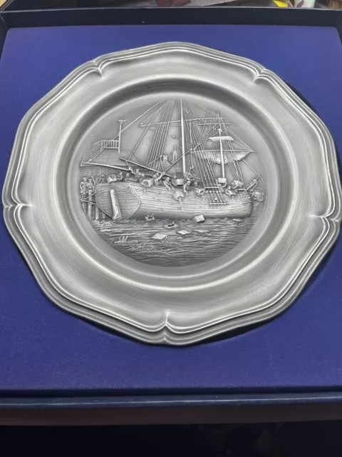 Franklin Mint - Boston Tea Party American Revolution Bicentennial Plate & COA