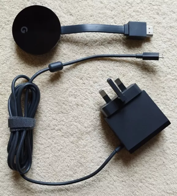 Google Chromecast Ultra (3rd Generation) Media Streamer -Black Great Condition