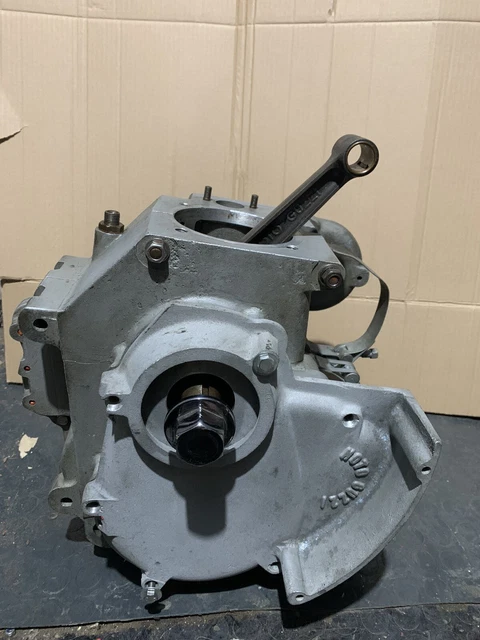 moto guzzi superalce 500 Alce Motore Rifatto Carter Albero Motore Originale New
