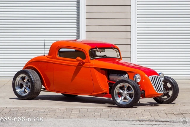 1934 Ford 3-Window Coupe 3-Window Coupe (GLASS Body) / Police Interceptor V8