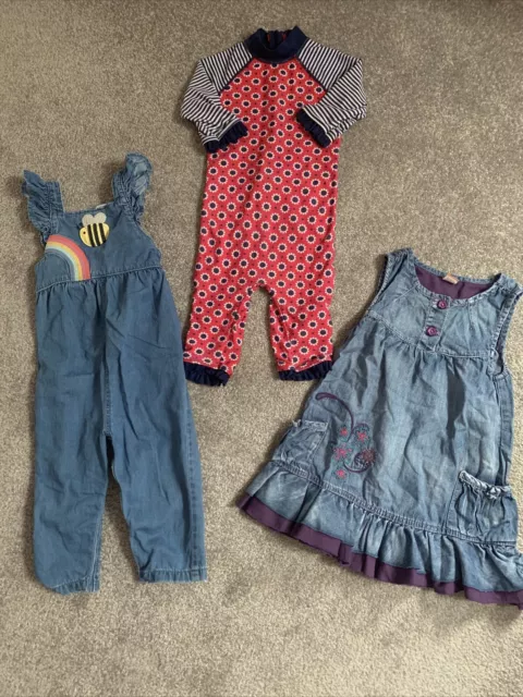 Pacchetto abbigliamento estivo per bambine tuta, abito, dungare, età 12-18 mesi