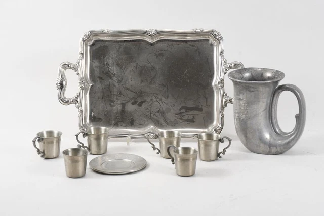 J28C59 - Colección Varia metal, estaño, jarra, bandeja