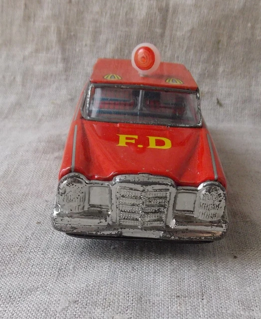 Voiture A Friction Tole Annees 70'S Made In China