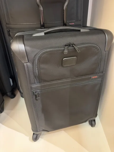 NEW Tumi Gen 4.3 Core CONTINENTAL Expandable - 4 Wheel Packing Suit Case - BLACK