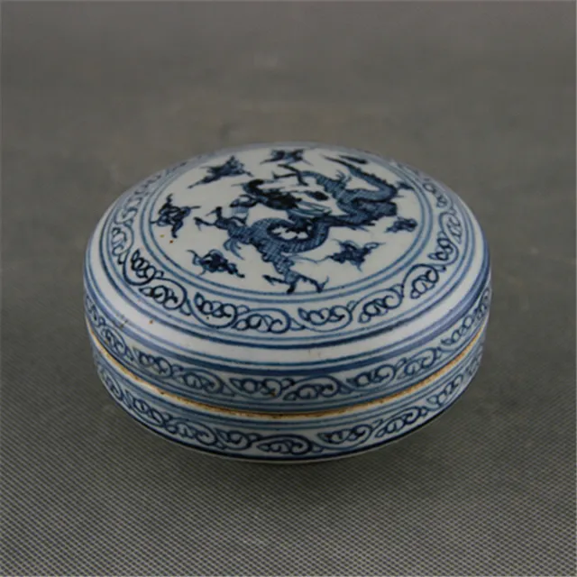 4.5" Collect Chinese Ming Blue White Porcelain Animal Dragon Seal Mud Box