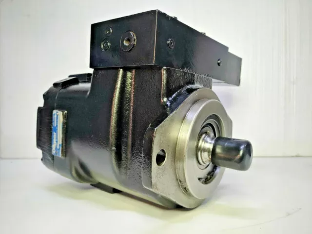 Oilgear PVWH-05-RSAY-HPNN-H38 Hydraulic Piston pump