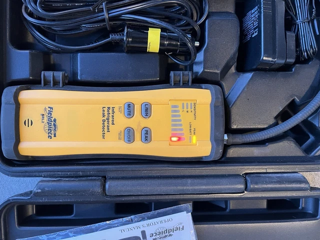 Fieldpiece SRL2K7 Advanced Refrigerant Leak Detector