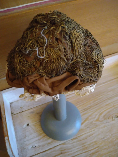 Très beau chapeau bonnet ancien de poupée ancienne Jumeau Steiner ou autre
