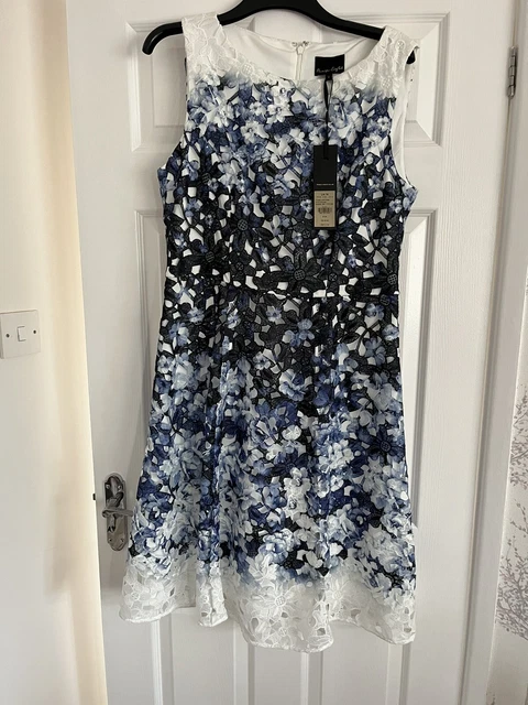 Phase eight angela lace dress hotsell