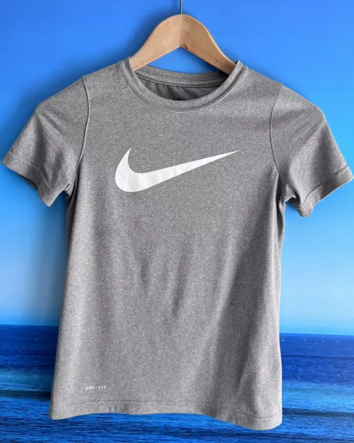 Nike Kids Boys T-Shirt Youth Size S Grey Crew Neck Big Swoosh Logo Tee