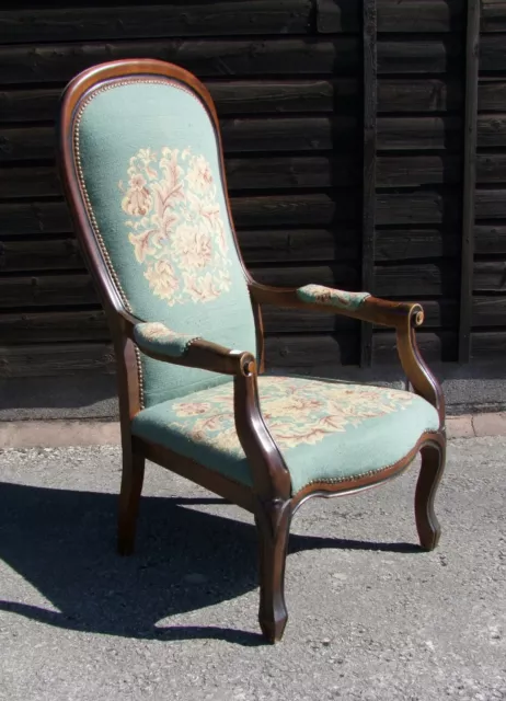 Louis Xv Style French Carved Oak And Needlepoint Armchair - (Conac27)