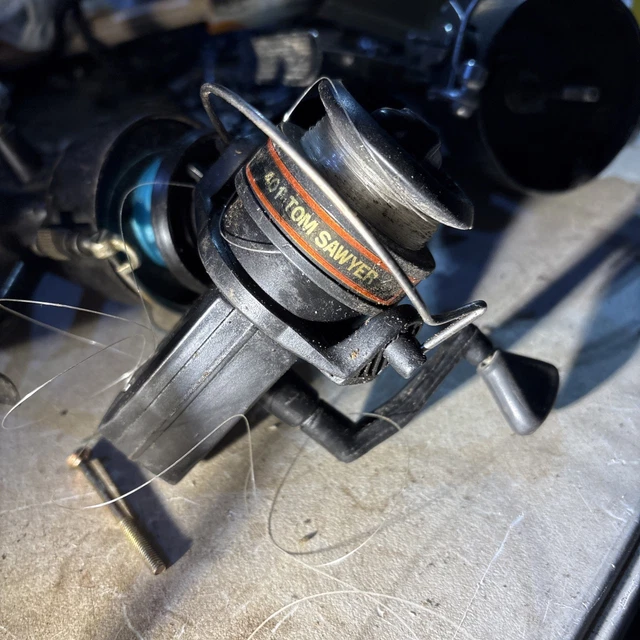 VINTAGE TOM SAWYER 401 Spool Fishing Reel 4 - 8 LB New 21-4 $27.55 - PicClick VINTAGE TOM SAWYER 401 Spool Fishing Reel 4 - 8 LB New 21-4 $27.55 - PicClick