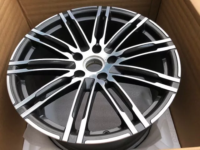 Authentic Porsche 911 991 Turbo Black Edition 20" Turbo III Wheels Rims Caps