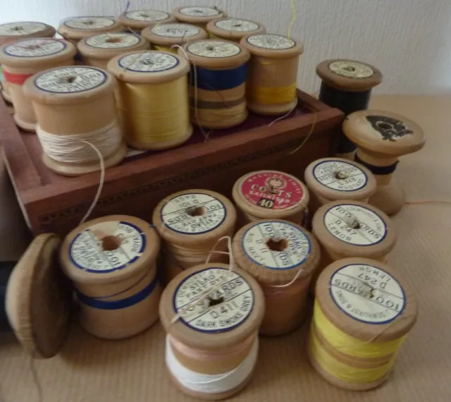 Vintage cotton reels x 24 - 22x Silko/J. Dewhursts & Son, x1 Carriers & 1xCoats 3