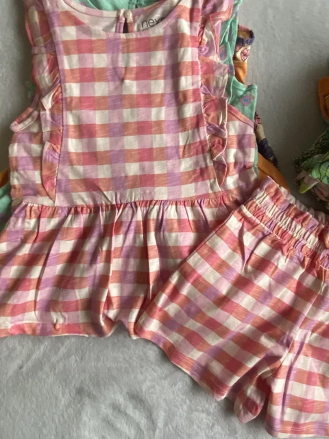 BNWT NEXT girls 10 piece short & top bundle size age 5-6 years 3