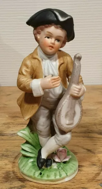 Figurine, statuette, biscuit, porcelaine, déco polychrome mate, Homme, Galant, M